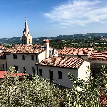 Apartmaji Tanto Malovse