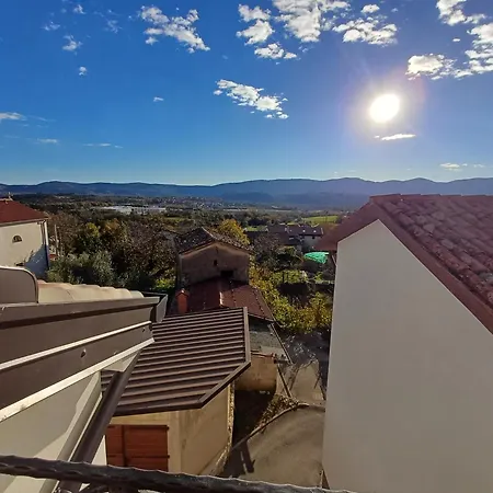Apartmaji Tanto Malovse Apartamento Crnice