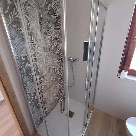 Apartmaji Tanto Malovse Apartment Crnice