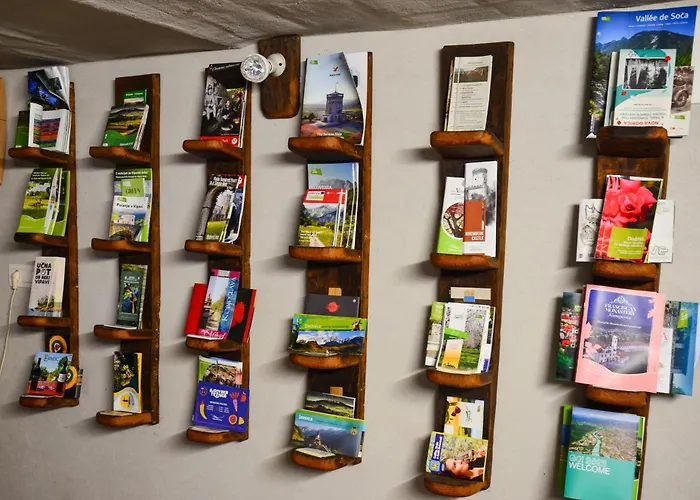 Apartmaji Tanto Malovse *